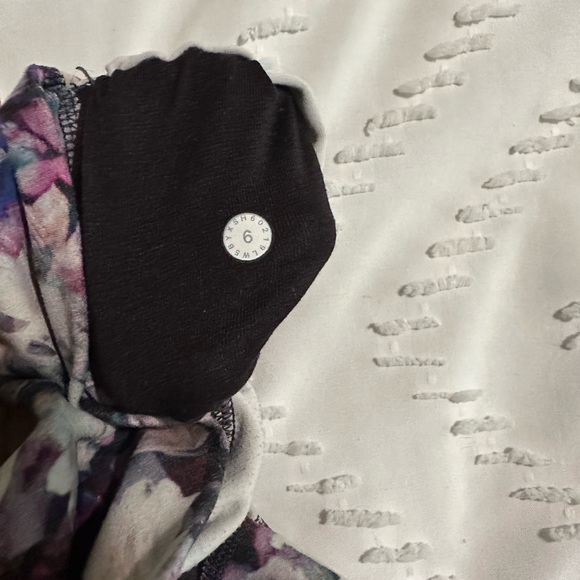 Lululemon Align Leggings - Picture 3 of 5